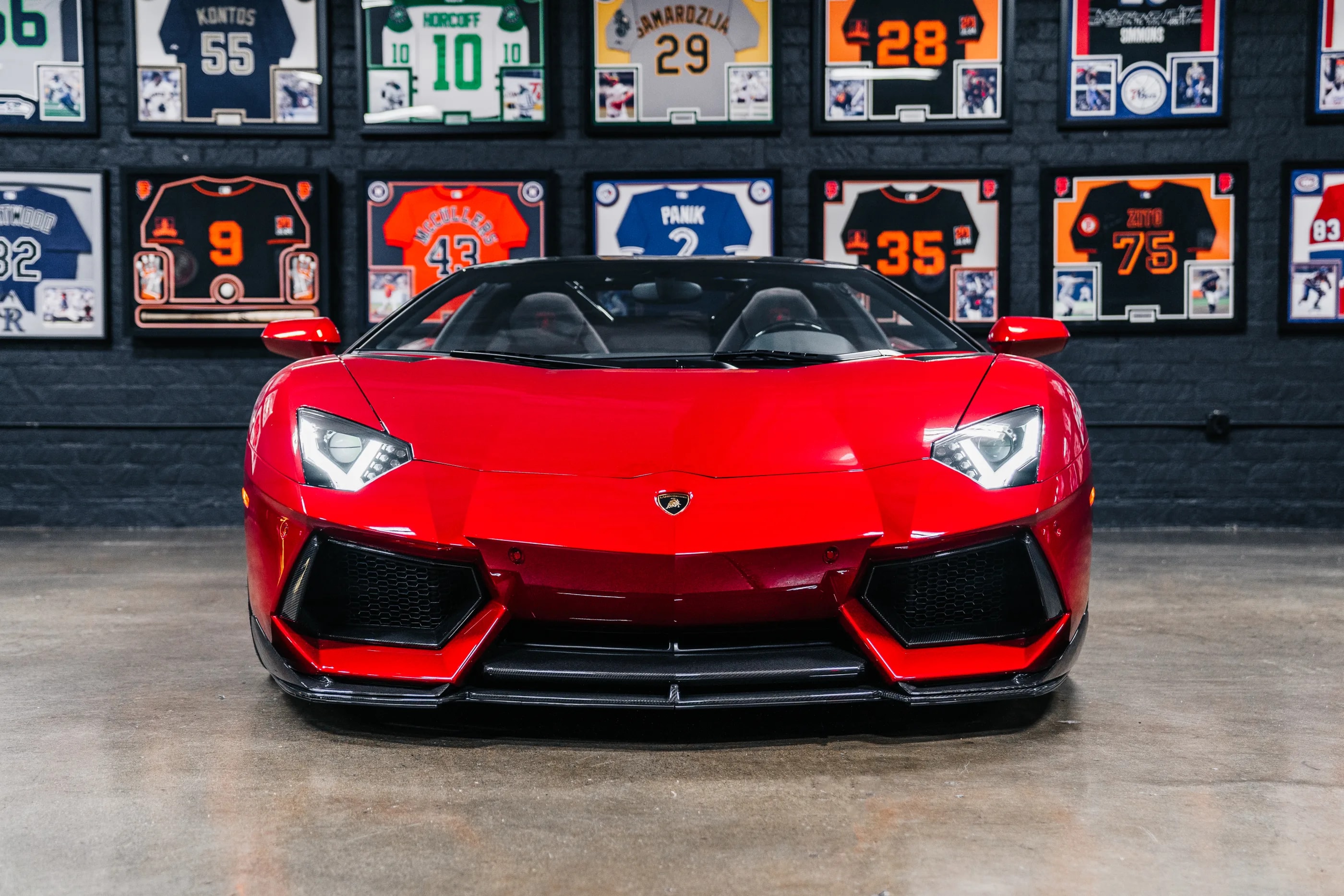 2015 Lamborghini Aventador LP700-4 Roadster